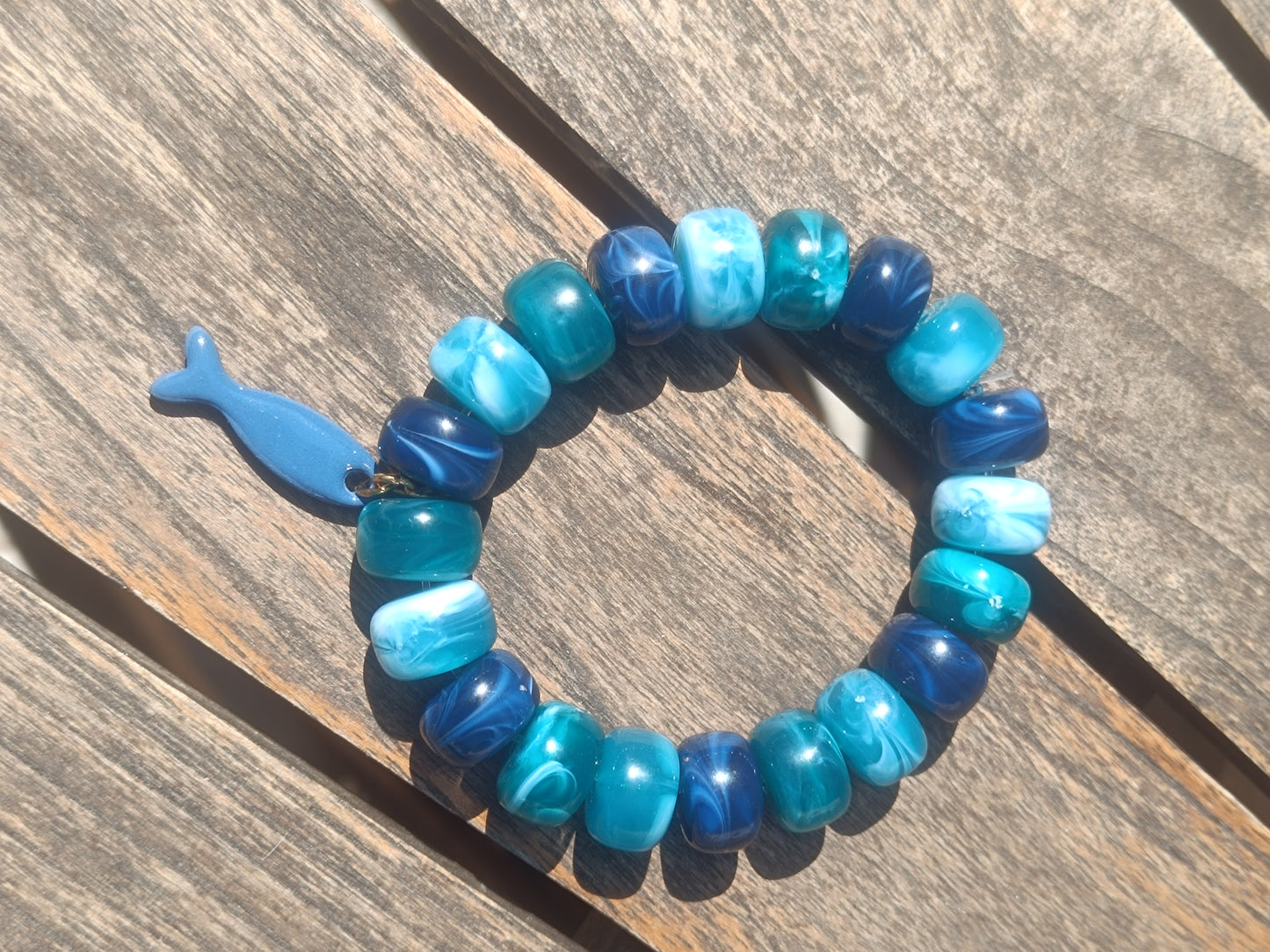 Bracelets élastiques bleu poisson bleu
