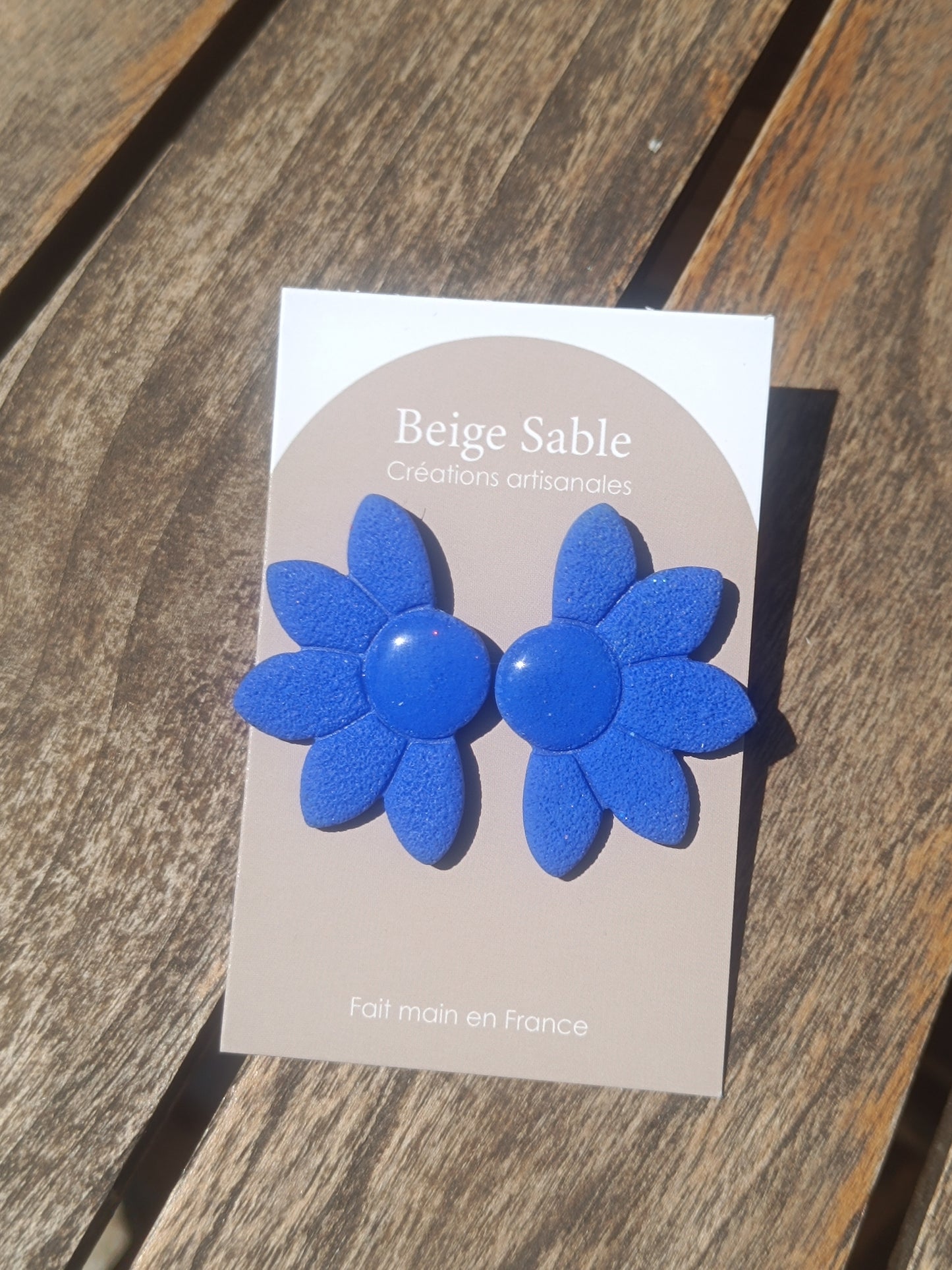 Maggie bleu roy