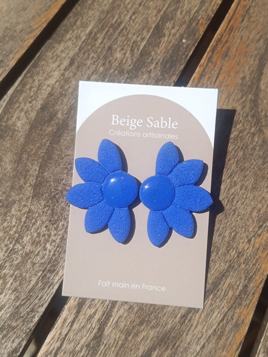 Maggie bleu roy
